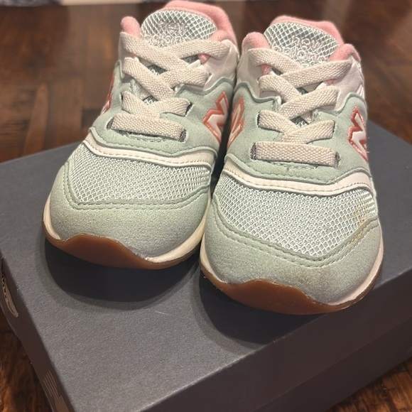 New Balance Sneakers - Toddler - Picture 3 of 8